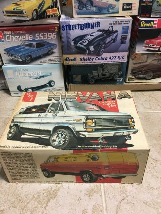 Vintage Amt Nirvana Custom Chevy Van “custom Build” Model Car Kit 1/25
