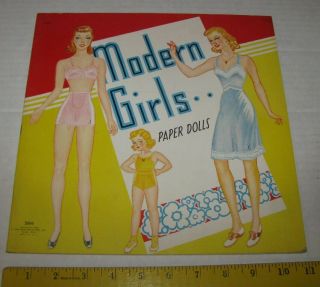 1943 " Modern Girls " Paper Dolls W/ Uncut Clothes Costumes Saalfield