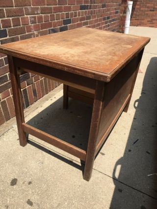 Solid Oak Antique Teacher ' s Desk Small 5