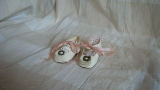 WHITE LEATHER ANTIQUE SHOES FOR YOUR FRENCH OR GERMAN DOLL 6