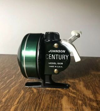 Vintage Johnson Century Model 100b Anti - Reverse Spincasting Reel