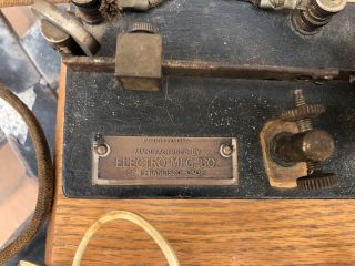 Antique Electro MFG.  CO.  Telegraph Key And Sounder mounted to wooden base 2