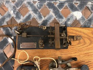 Antique Electro MFG.  CO.  Telegraph Key And Sounder mounted to wooden base 3
