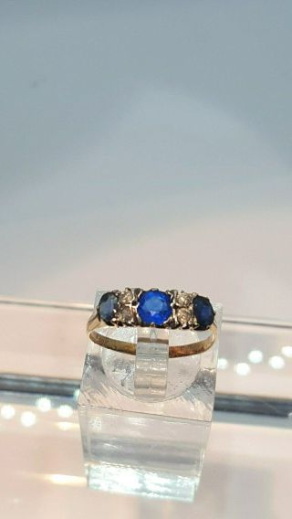Antique Sapphire And Diamond Ring - 18k Yellow Gold