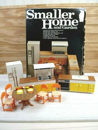 Vintage Tomy Smaller Homes Kitchen Room Dollhouse Doll Furniture 2403
