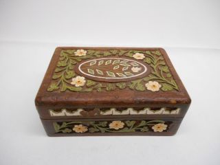 Old Vtg Hand Carved Wood Trinket Box Dresser Jewelry Storage Case
