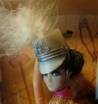 Topper Dawn Doll KIP MAJORETTE in UNUSUAL Box & WHITE Feather Hat MIB NRFB 7