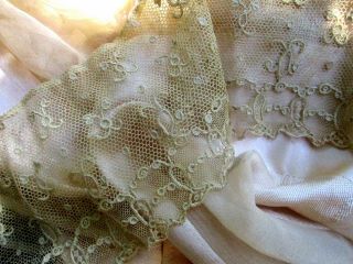 Gorgeous Unique Intricate Delicate Antique Victorian Silk Cotton Lace Trim