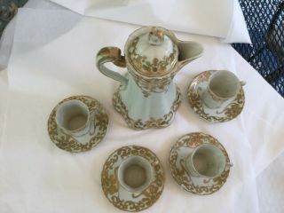 ANTIQUE NIPPON HAND PAINTED CHOCOLATE POT WITH 4 CUPS / SAUCERS HEAVY GOLD TRIM 4