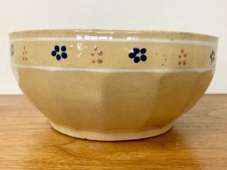 Early Antique Yellow Ware Bowl / Primitive Design / 4