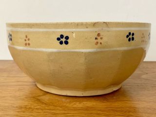 Early Antique Yellow Ware Bowl / Primitive Design / 5