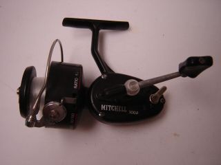 Vintage Mitchell 300a Spinning Fishing Reel Made In France Single Red Line