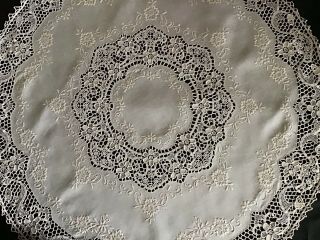 GORGEOUS ANTIQUE IRISH LINEN TABLE COVER NEEDLE LACE TRIM/INSERTS EMBROIDERY 8