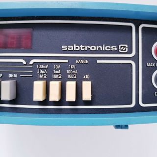 Sabtronics Model 2000 Digital Multimeter Vintage Electronics 4