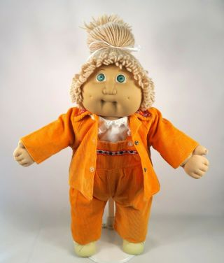 Cabbage Patch Kids Jesmar Spain Girl Doll Green Eyes Orange Overalls Clothes
