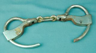 Antique Tower Double Lock Handcuffs Police Prison - No Key -