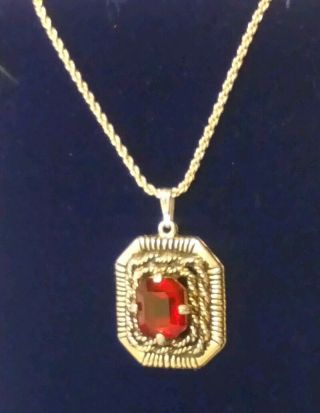 Sarah Coventry Antique Style Vintage Glass Ruby Goldtone Necklace