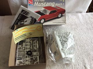 1969 FORD MUSTANG MACH 1 AMT 1:25 MODEL KIT 4