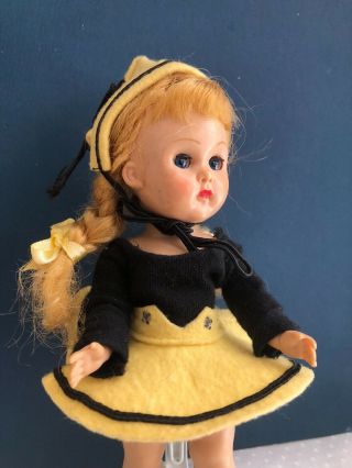 Vintage Vogue SLW Ginny Doll in a 1957 Tagged Complete Skating Outfit 2