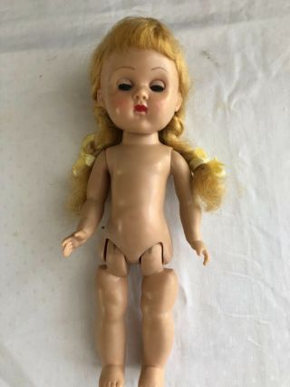 Vintage Vogue SLW Ginny Doll in a 1957 Tagged Complete Skating Outfit 8