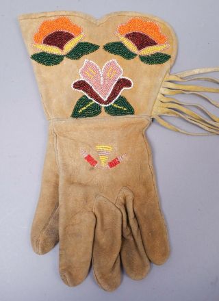 Antique Pair Early 20c American Indian Beaded Leather Fringe Gauntlet Gloves 3