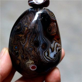 Exquisite Hand - carved Natural Banded Lace Silk Agate Snuff Bottle - Madagascar 3