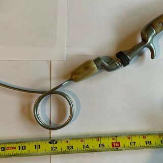 Vintage Stubcaster Casting Fishing Rod Coil Fish Pole 2