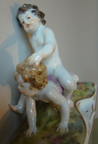 Antique Meissen Porcelain Figurine of 2 Putti playing 4 3/4 