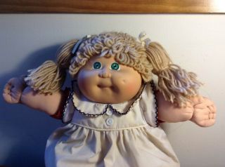 Vintage Cabbage Patch Doll With Outfit Blue Eyes Light Hair