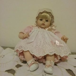 Vintage 13 " Madame Alexander Baby Mcguffey Kitten Face And Body Clothes