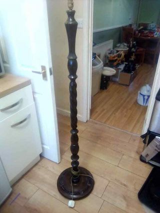 Antique Edwardian Barley Twist Carved Floor Standing Wooden Standard Lamp Light