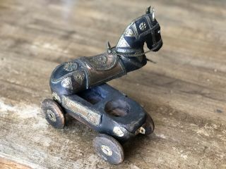 Antique Hand Carved Wood Horse Pull Toy on Wheels with 2 Hidden Compartments 2