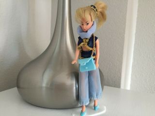 1977 Remco I Dream Of Jeannie Doll,  Blue Outfit,  L With Stand And Purse