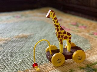 Artisan Miniature Dollhouse Vintage Carved Wood Giraffe Pull Toy Signed Mcdowell