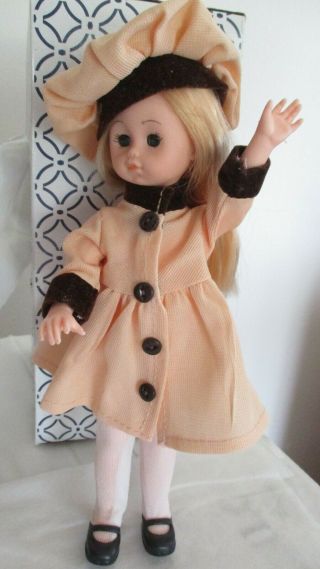 Little Ginny Doll From Vogue 8 " Tall " 1977 " Full Outfit - Open & Shut Eyes Cute