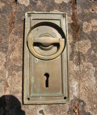 Reclaimed Vintage Brass Folding Door Handle Knob Back Plate Key Hole Fg4