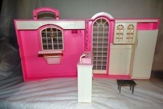 Vintage Rare Barbie Folding Pretty House Dollhouse,  Table Mattel Mexico 1996
