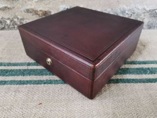 A 19th Century Leather Jewellery Box by Garrards 5
