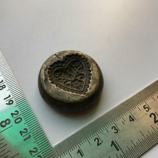 Antique Or Old Bell Metal Jewelry Stamp Die Seal Flower Pattern Heart Shaped
