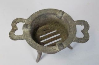 A RARE LATE 17TH C PILGRIM PERIOD CAST IRON FOOTED CHAFING POT TWO HEART HANDLES 6
