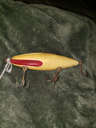 Vintage Wilson Wobbler Fishing Lure Fluted Nose Red & White Body Very Good