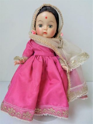Vintage Nancy Ann Storybook Muffie India Doll With Wrist Tag Slw Walker Indian