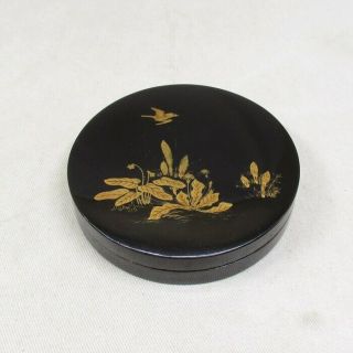 A663: Japanese Really Old Lacquered Incense Case With Makie Of Field Horsetail