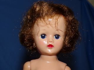 Vintage Brunette Blue Eyes Vogue Jill Bent Knee Walker Doll 8