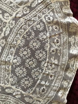 Gorgeous Antique Normandy Lace DOILY - Embroidery on linon & Valenciennes 26 