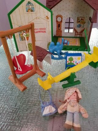 Vintage Holly Hobbie Playhouse with Dolls and Furniture 2
