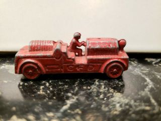 Antique 1930’s Tiny Metal Tootsie Toy Fire Engine Cracker Jack Prize.