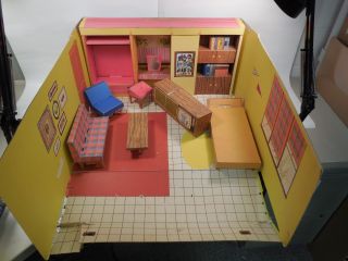 Vintage Barbie Dream House Fold - Out Playset Mattel 1962 W/furniture
