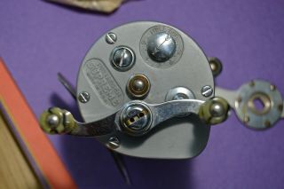 Vintage USA Pflueger Supreme 1573 Bait Cast Reel leather pouch 2