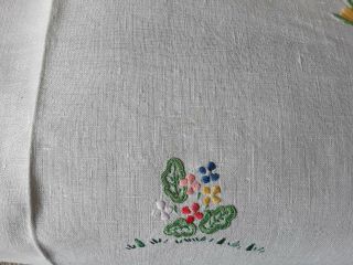 Vintage hand embroidered linen tablecloth floral daffodils art deco embroidery 5